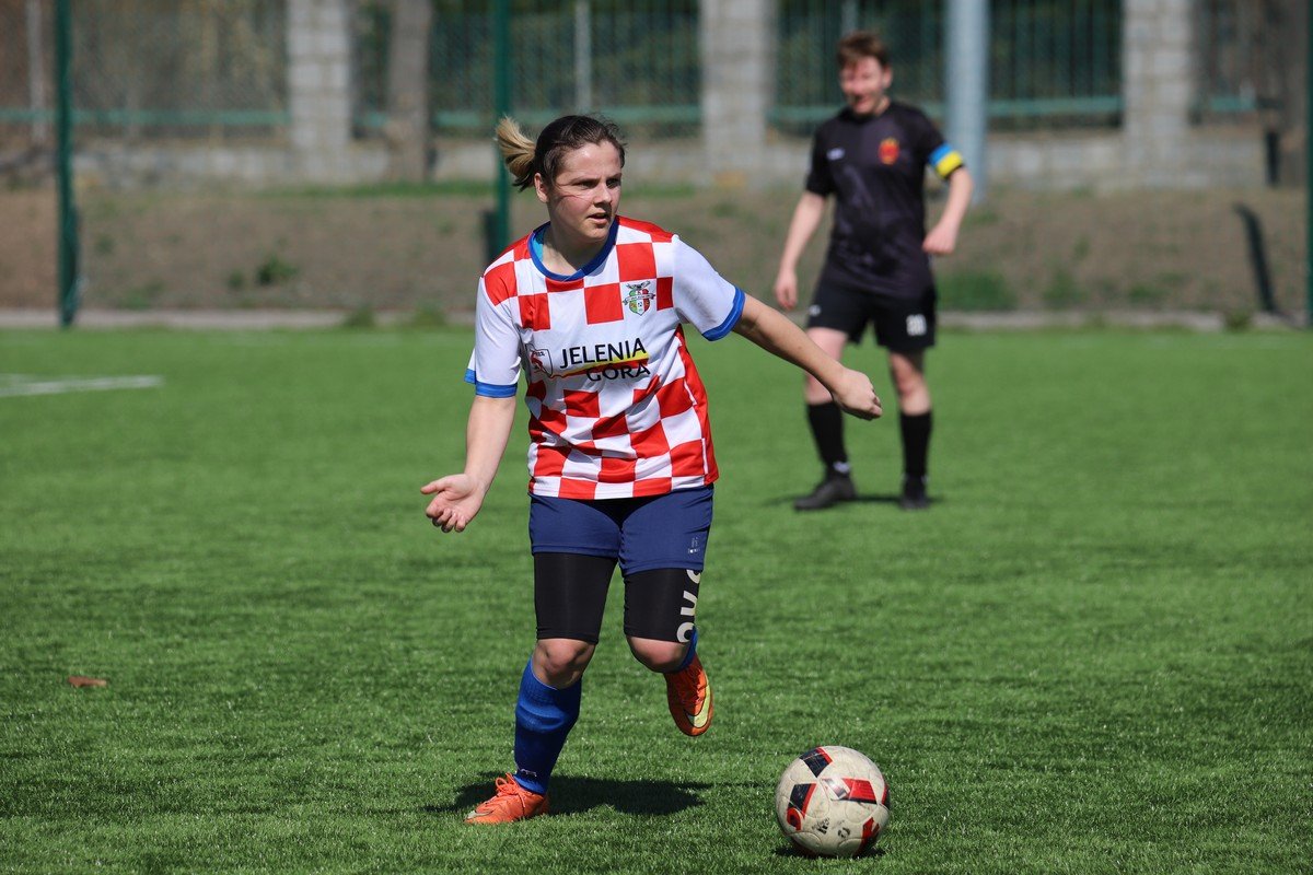 wysoka-porazka-na-inauguracje-104576