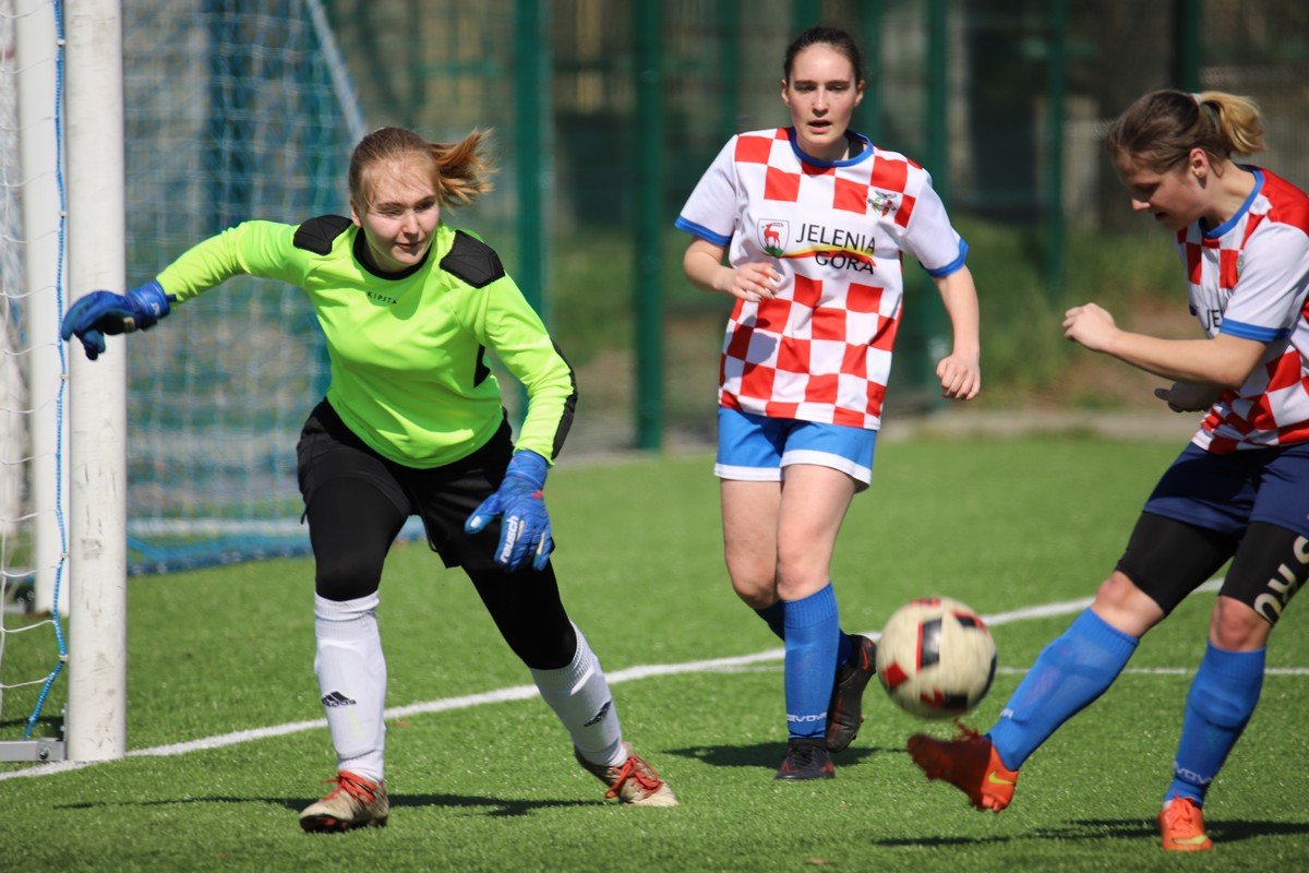 wysoka-porazka-na-inauguracje-104576