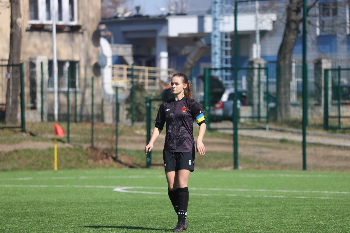 wysoka-porazka-na-inauguracje-104576