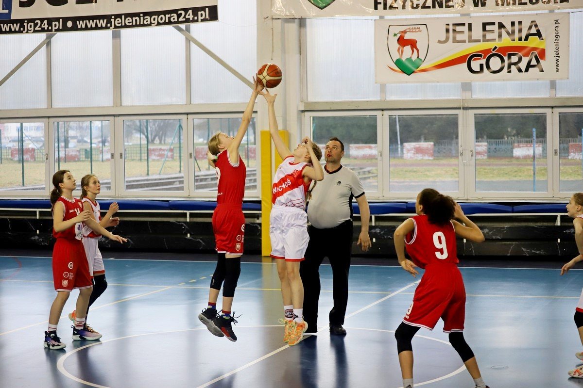 poszy-za-ciosem-104584