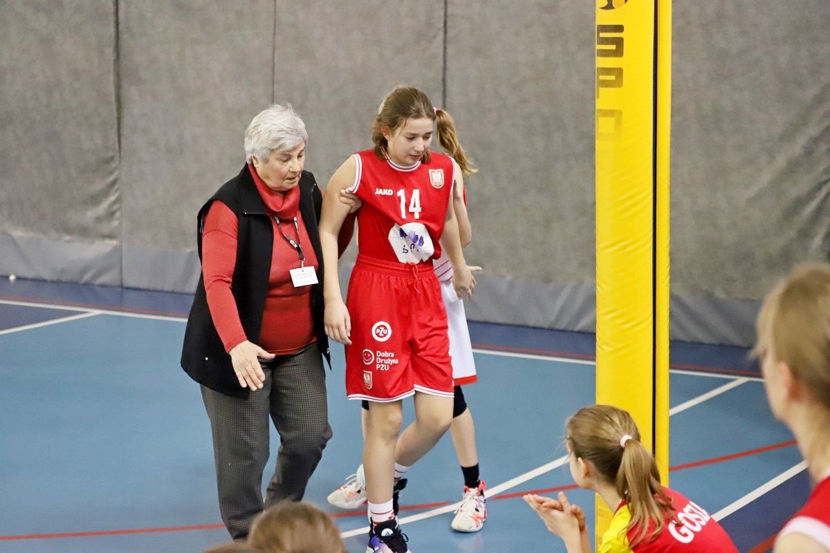 poszy-za-ciosem-104584