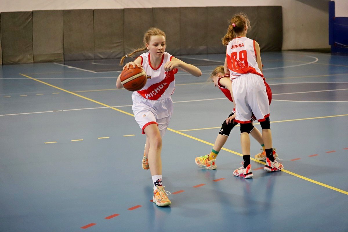 poszy-za-ciosem-104584
