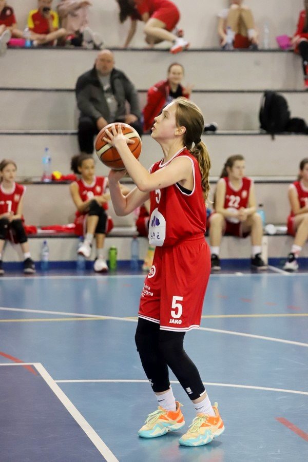 poszy-za-ciosem-104584