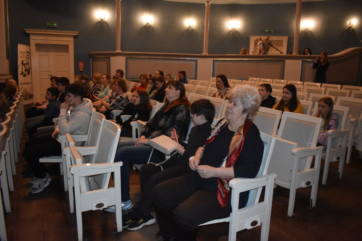 teatr-animacji-zagra-dla-maych-uchodzcow-104636