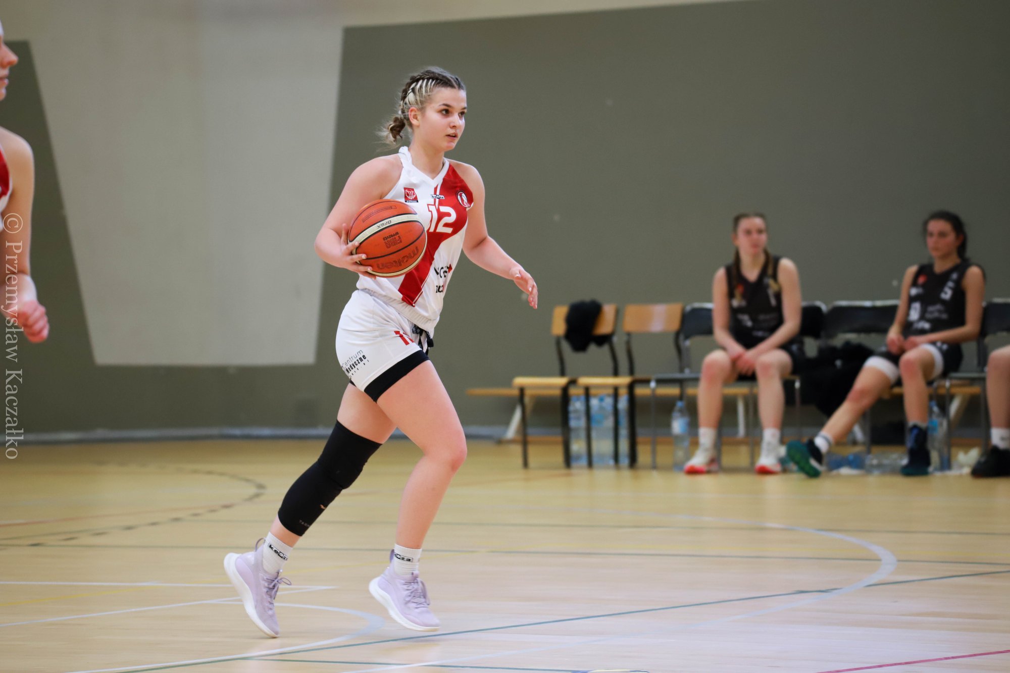 ks-przeduzy-szanse-na-awans-104649