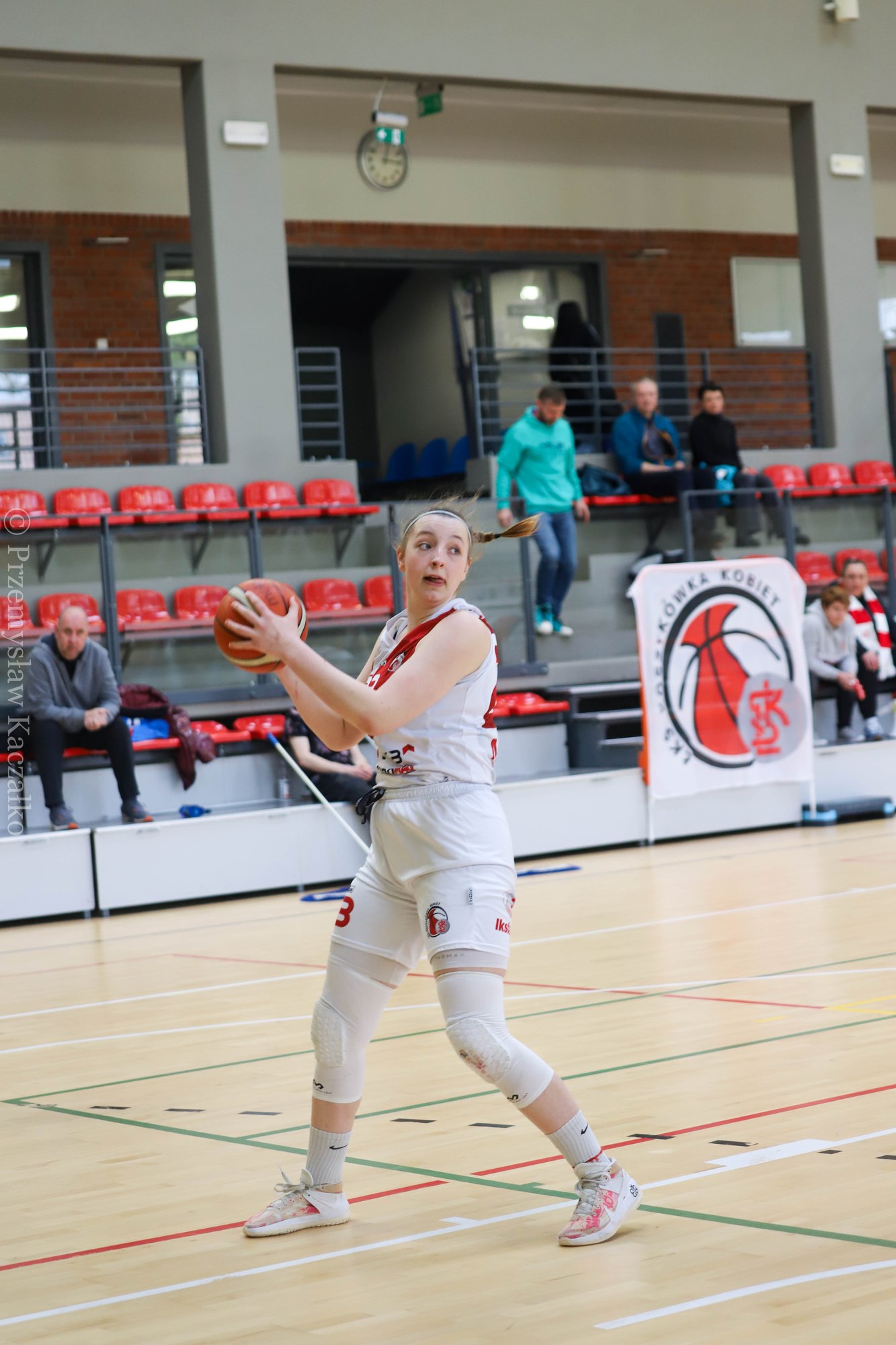 ks-przeduzy-szanse-na-awans-104649