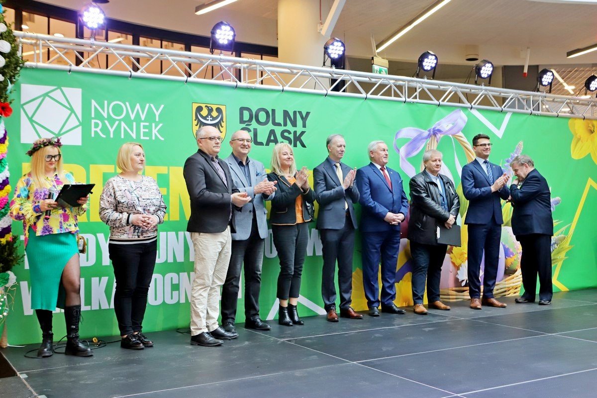 wielkanoce-potrawy-i-ozdoby-w-nowym-rynku-104651