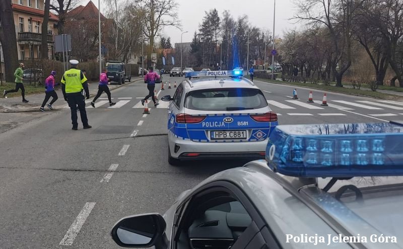 policja-pracowity-weekend-na-drogach-regionu-104675
