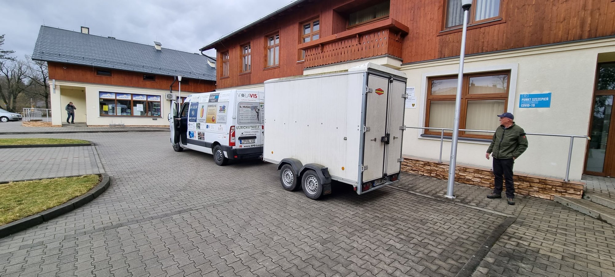 bus-darow-od-partnerow-104695