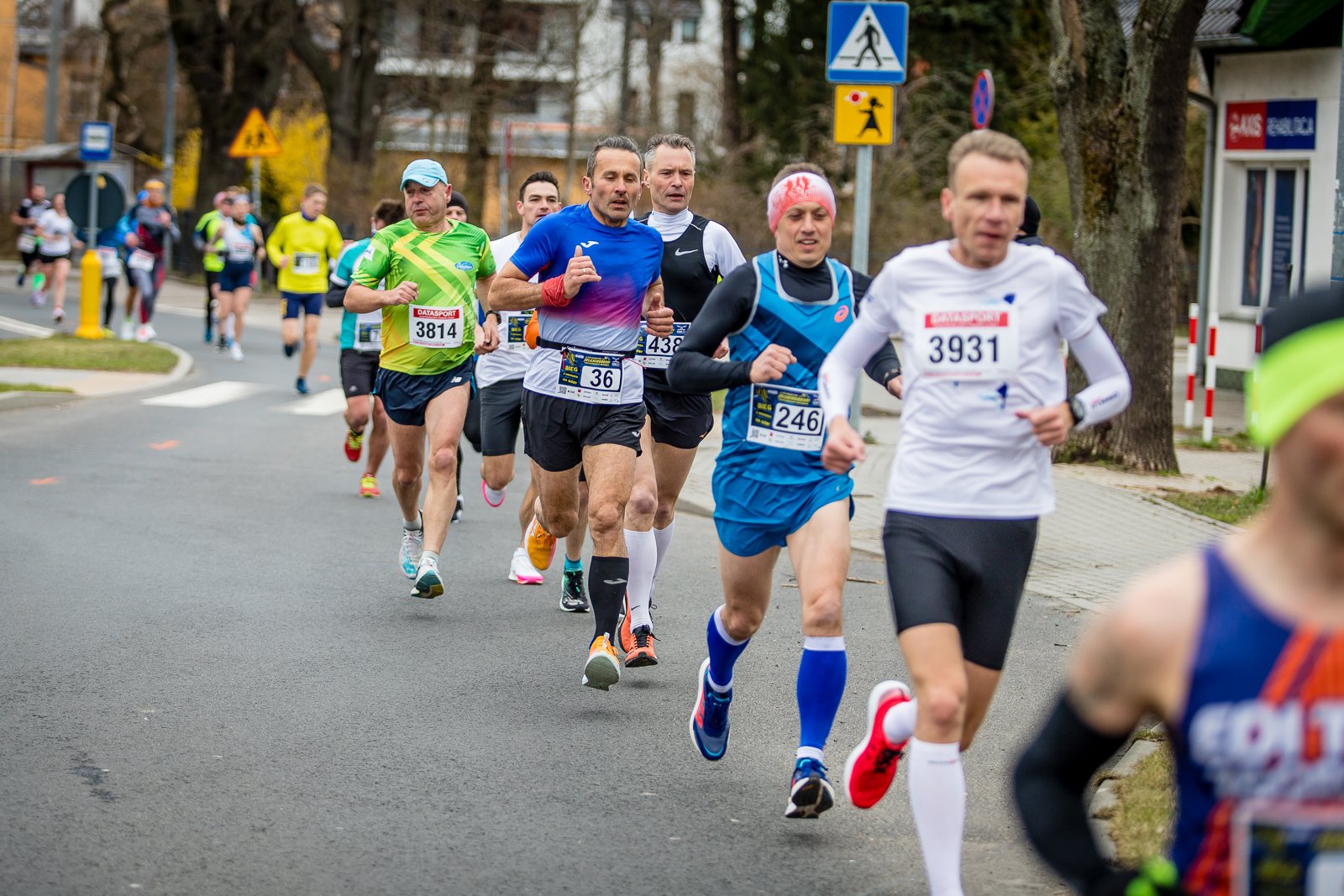 zwyciezcy-jubileuszowego-biegu-104697