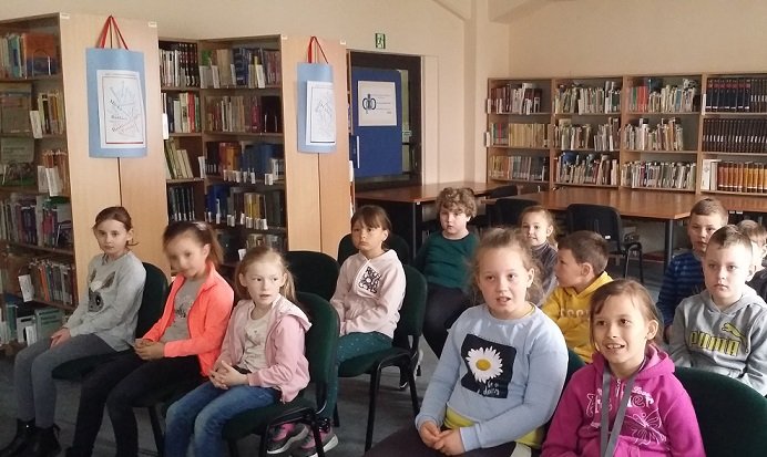 dzien-ziemi-zajecia-w-bibliotece-pedagogicznej-104975