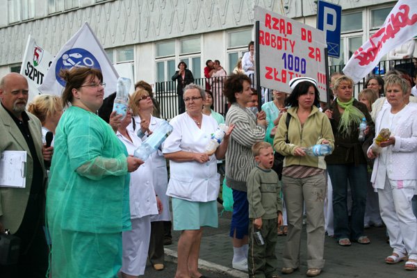 wspolnie-przeciw-sknerom-i-klice-10508