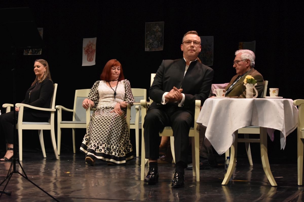 rozspiewany-teatr-105116