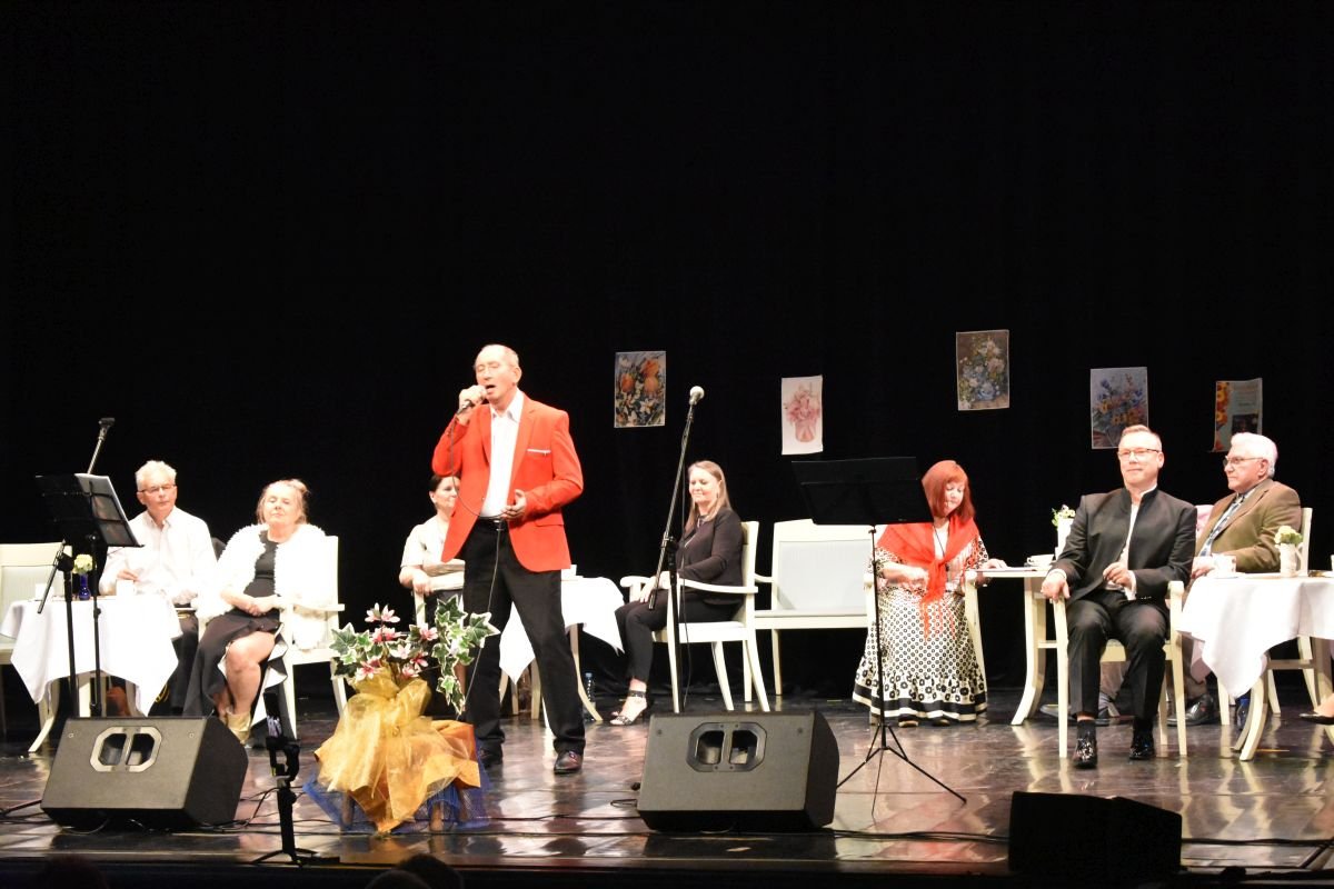 rozspiewany-teatr-105116