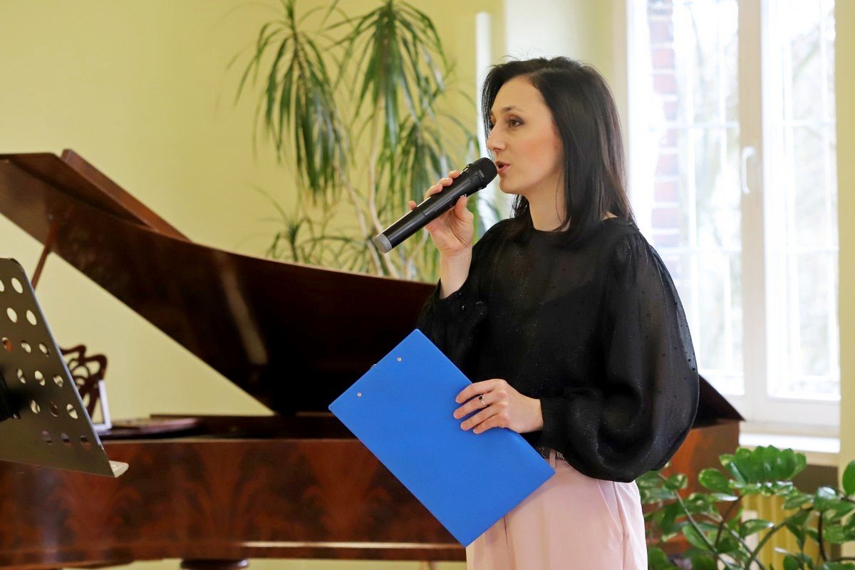 muzycznie-w-galerii-karkonoskiej-105125