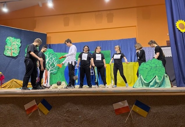 ukrainskie-bajki-i-basnie-ludowe-na-scenie-105265