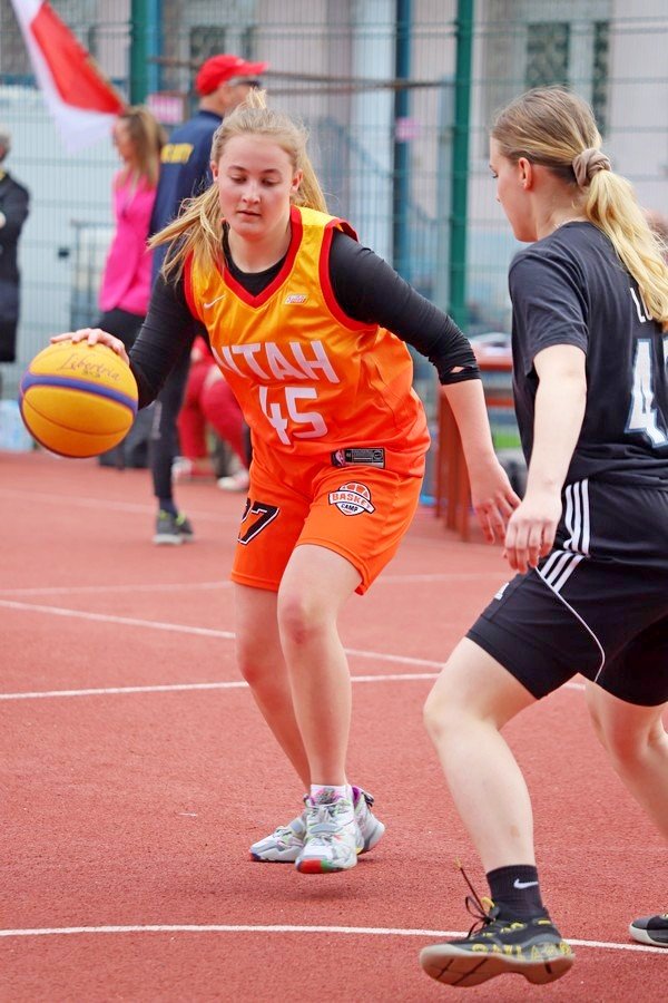 koszykowka-3x3-na-boisku-sp-13-105318