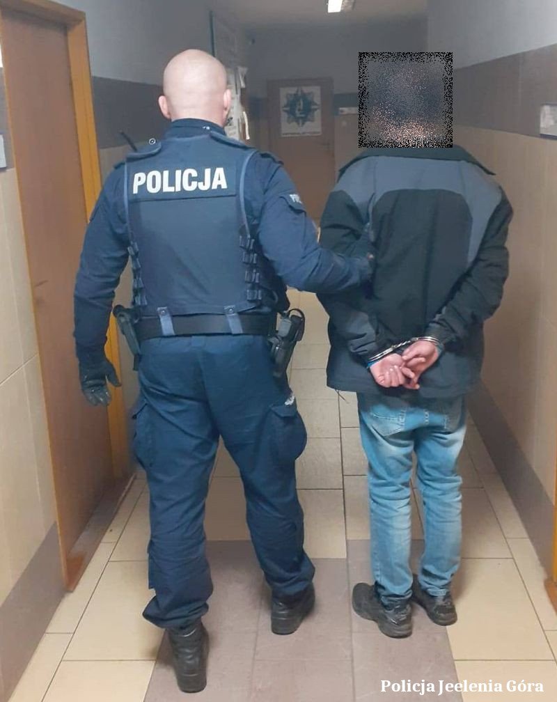 zabrako-alkoholu-probowa-go-ukrasc-105339