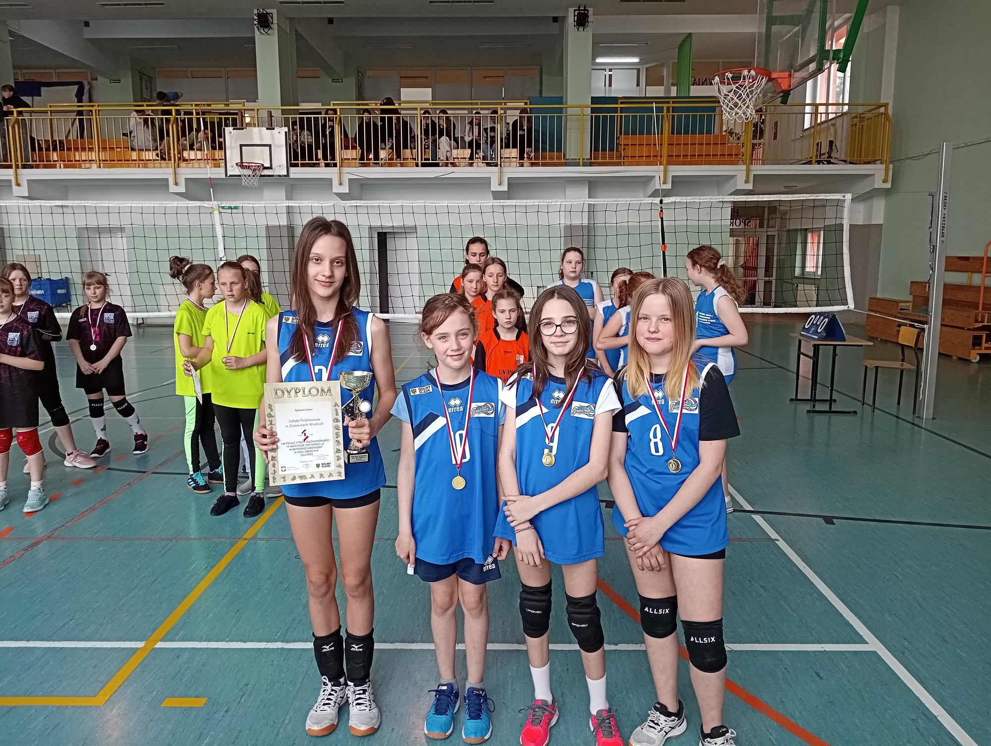 janowiczanki-zotymi-medalistkami-105425