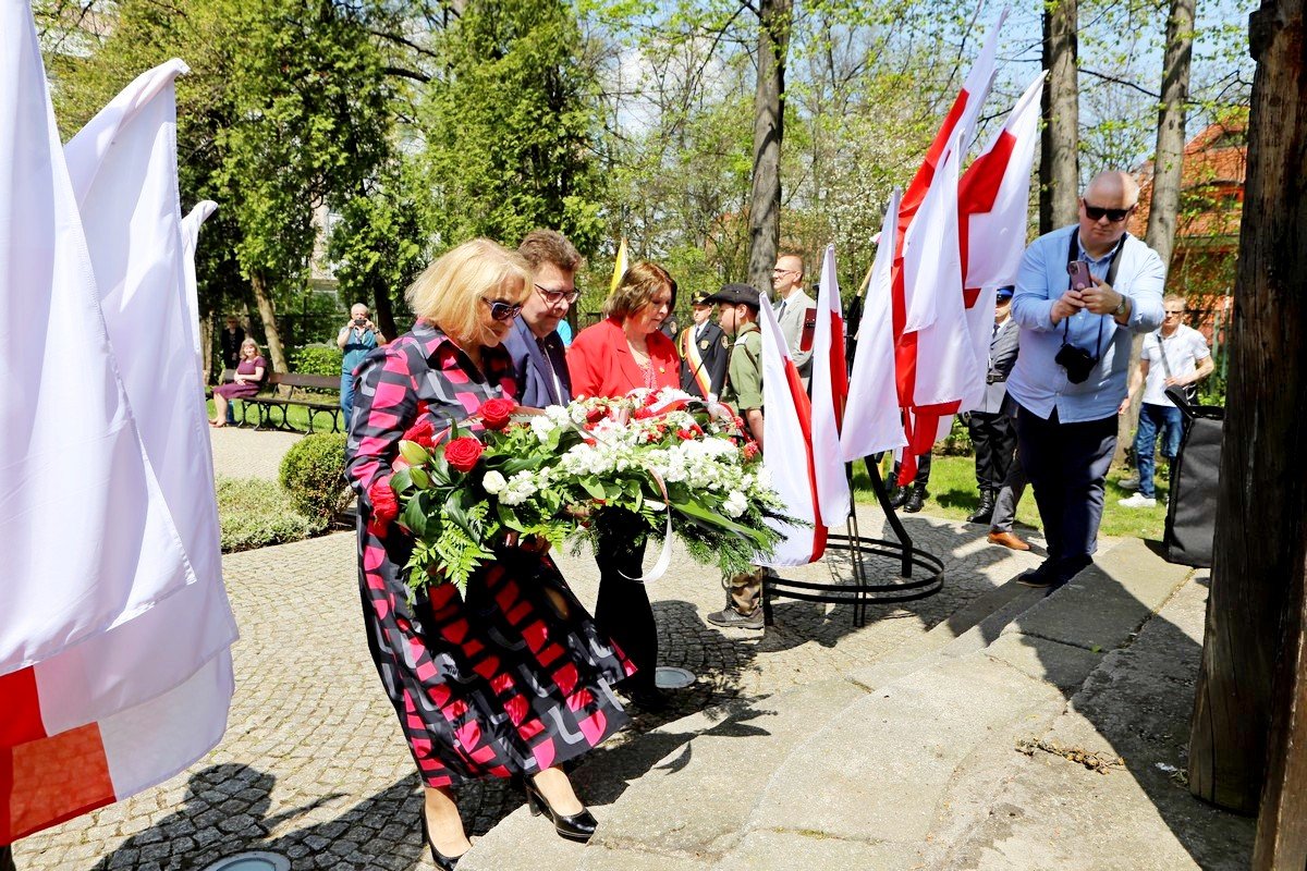 77-rocznica-w-wyjatkowych-okolicznosciach-105483