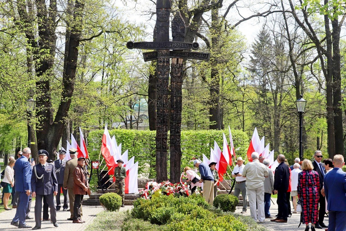 77-rocznica-w-wyjatkowych-okolicznosciach-105483