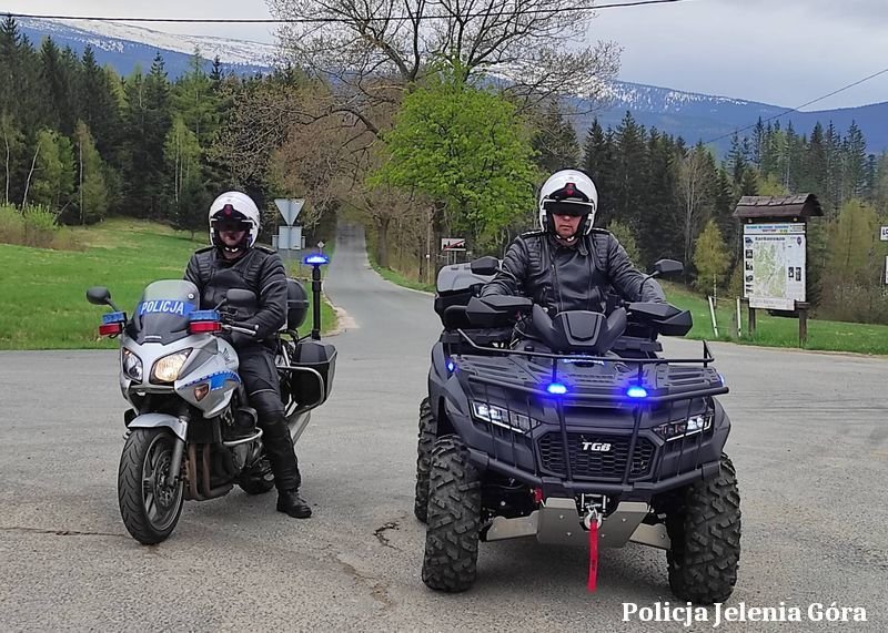 na-motocyklu-i-quadzie-105516
