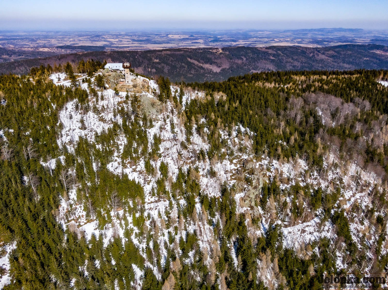 wieza-widokowa-w-budowie-105529