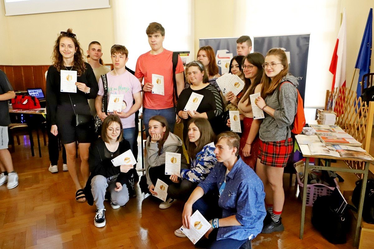 targi-pracy-i-edukacji-105558