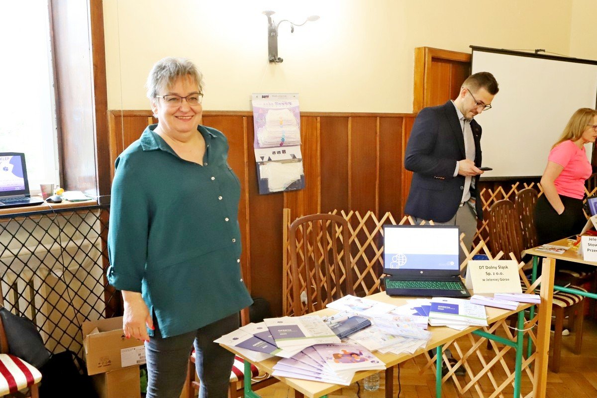 targi-pracy-i-edukacji-105558