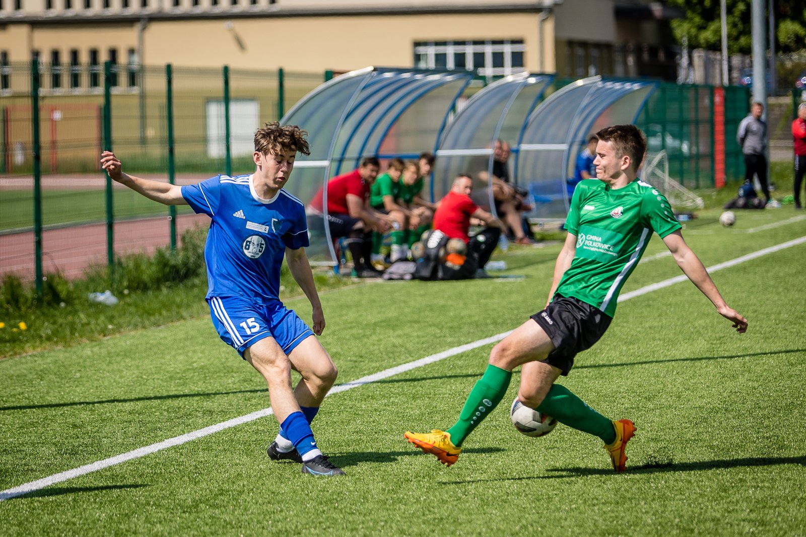 awans-ucieka-105619