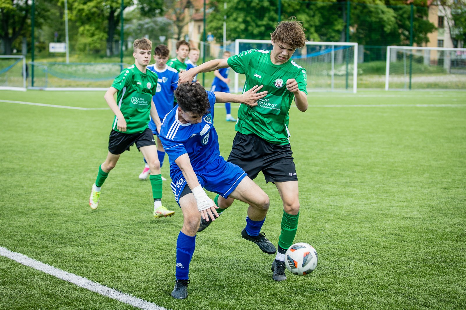 awans-ucieka-105619