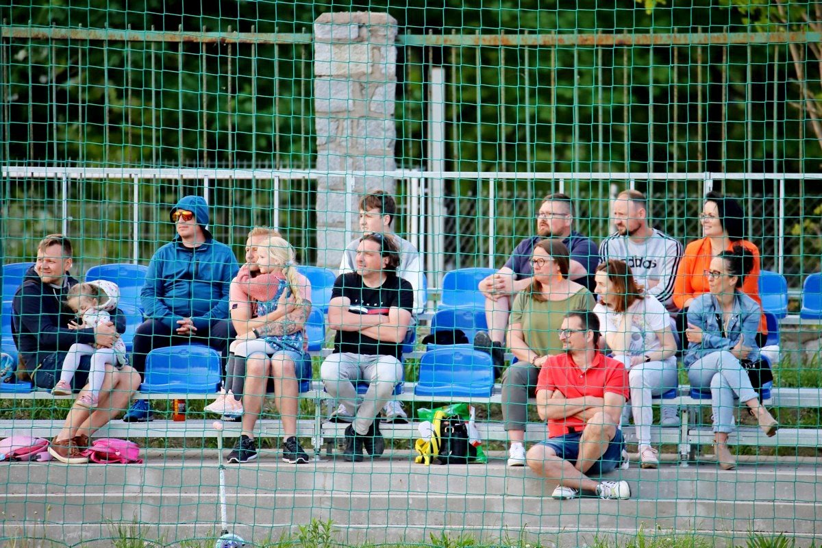 klubowe-derby-z-golem-w-ostatniej-akcji-meczu-105629