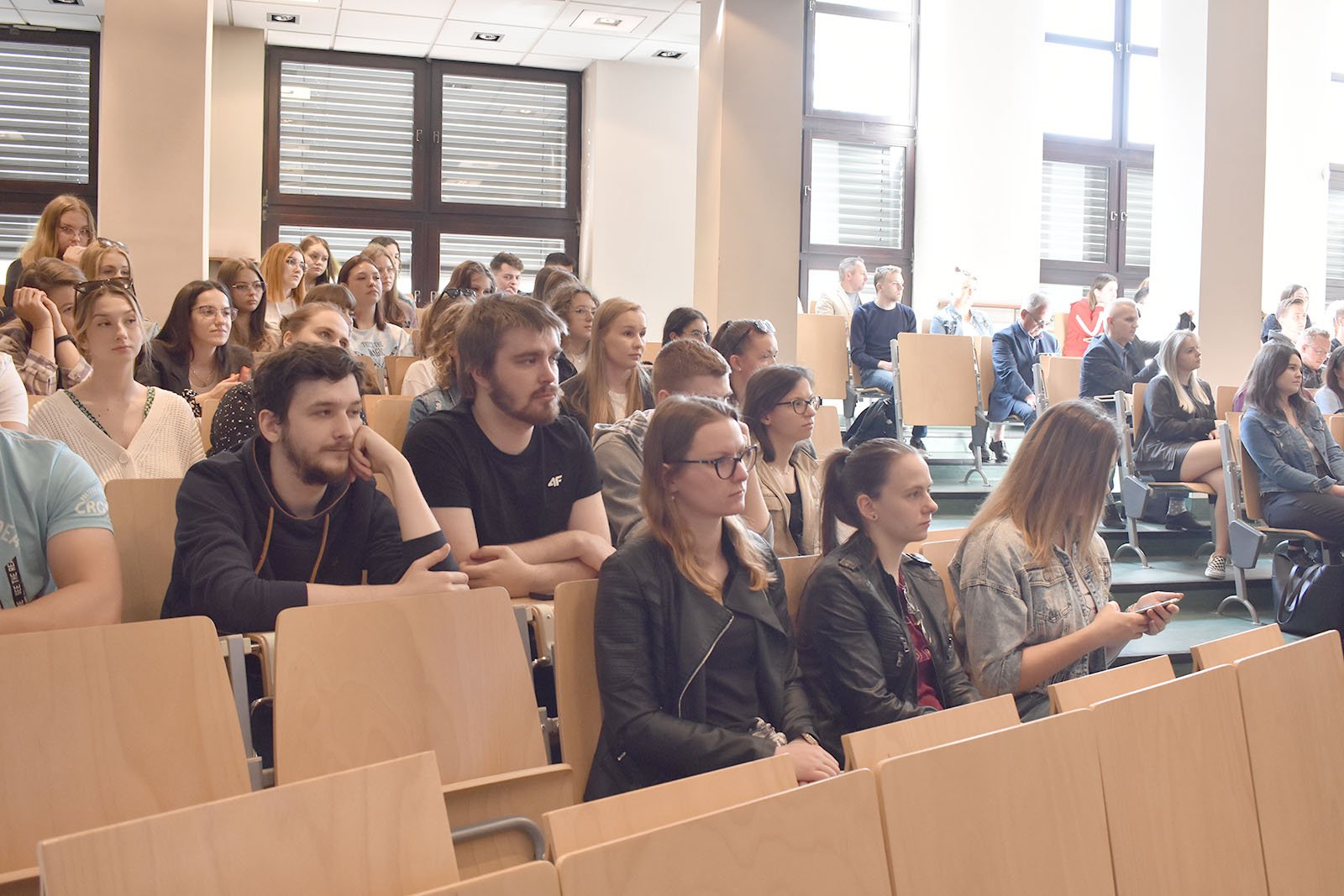 j-hausner-u-studentow-105732