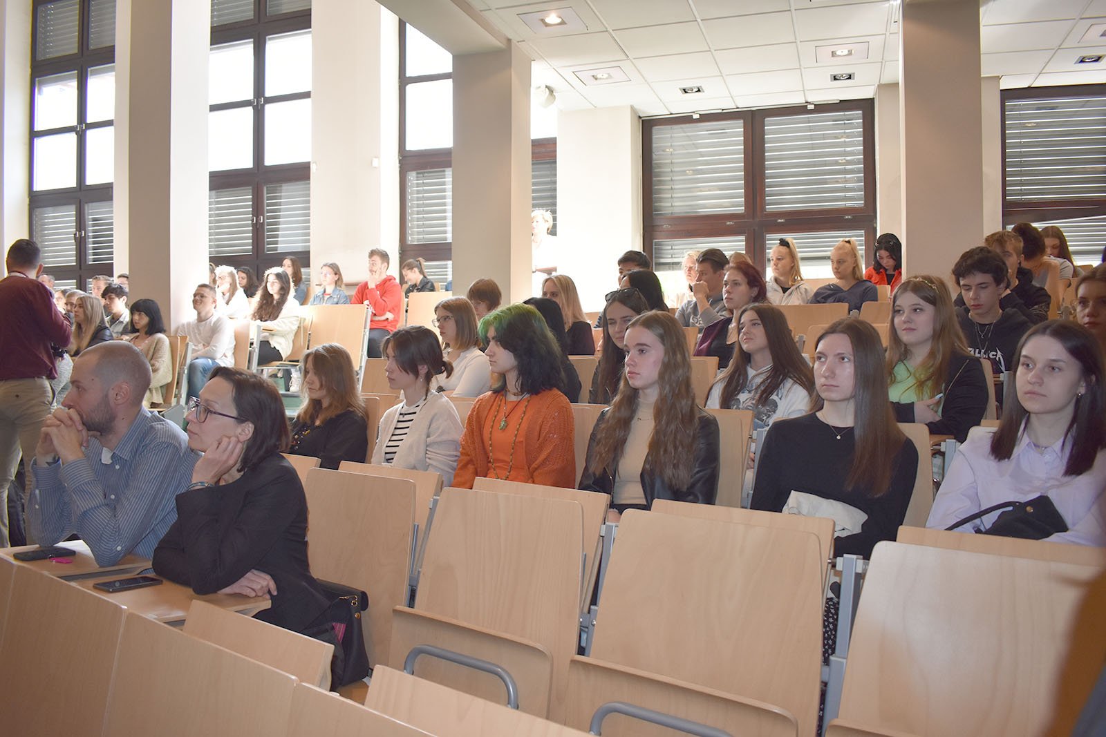 j-hausner-u-studentow-105732