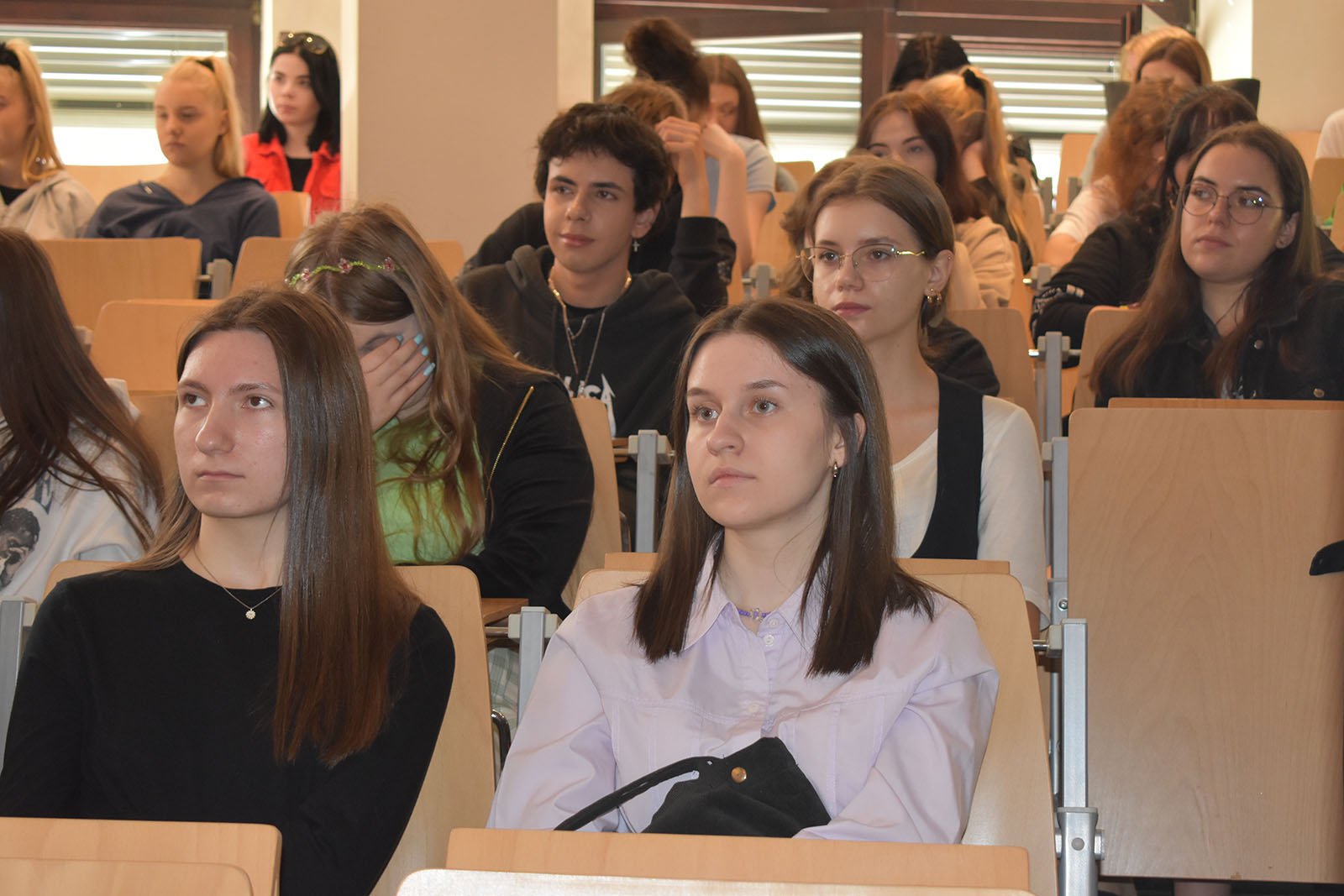 j-hausner-u-studentow-105732