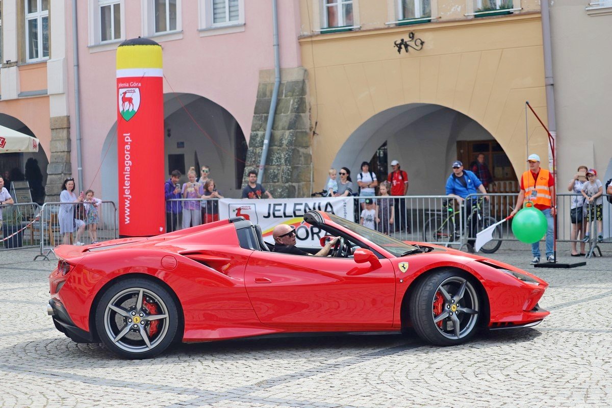 ferrari-i-nie-tylko-zaprezentowane-105792