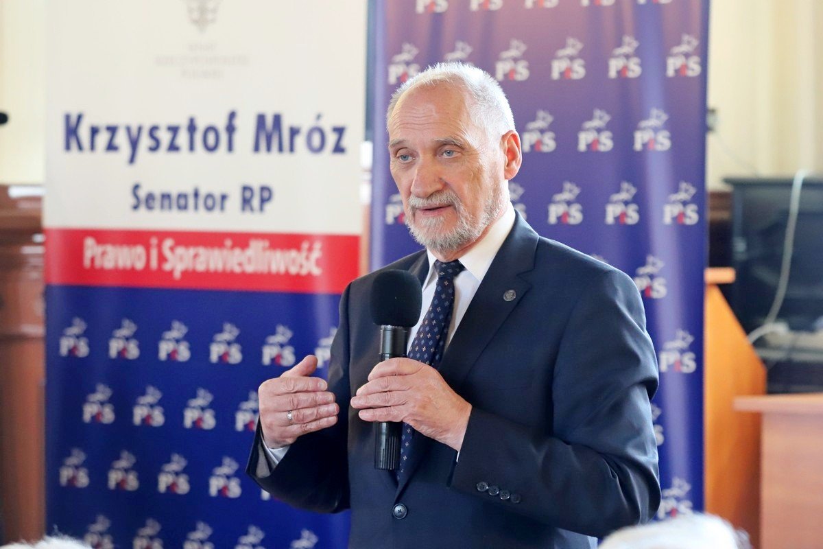 spotkali-sie-z-antonim-macierewiczem-105818