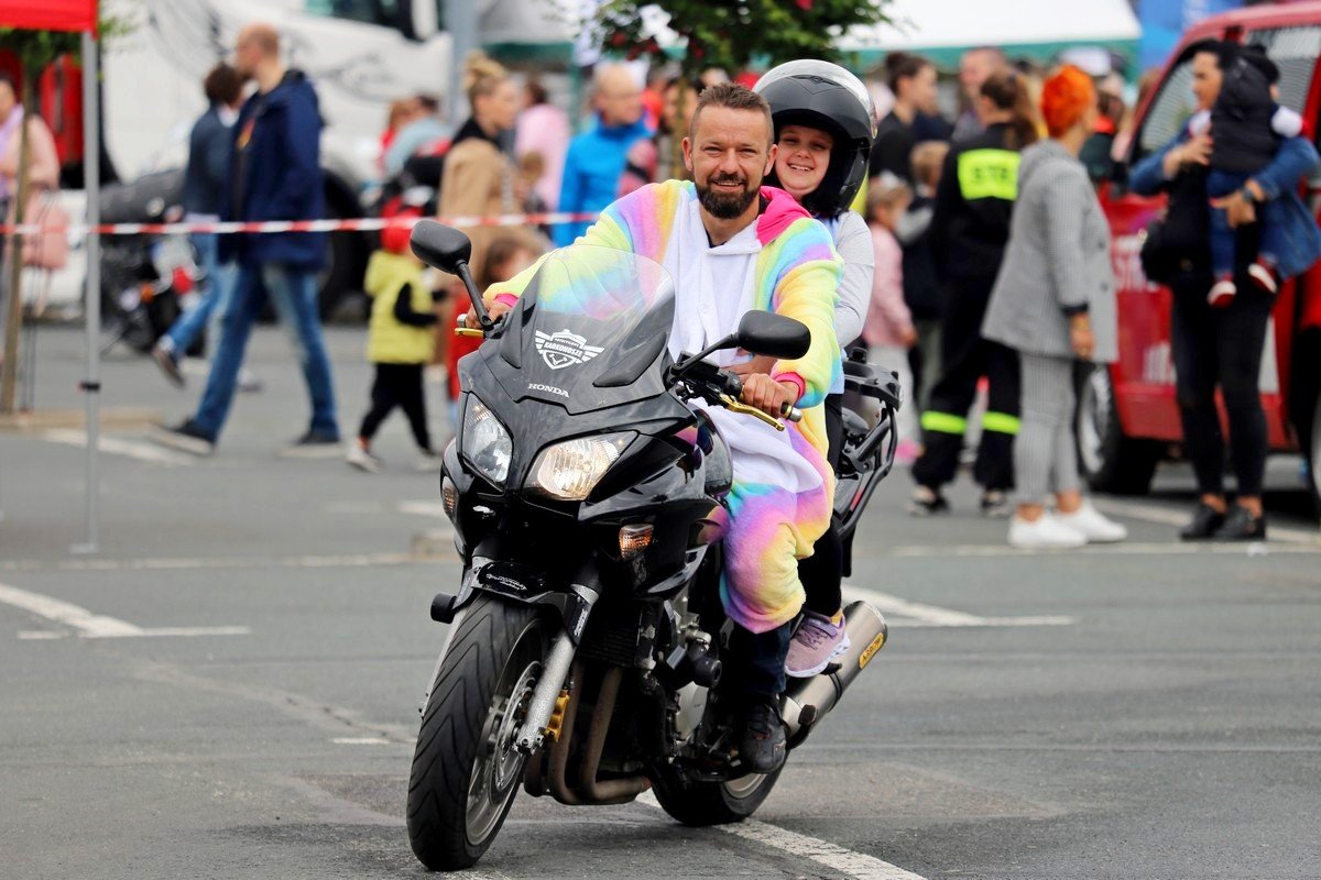 dzien-dziecka-z-motocyklistami-106030