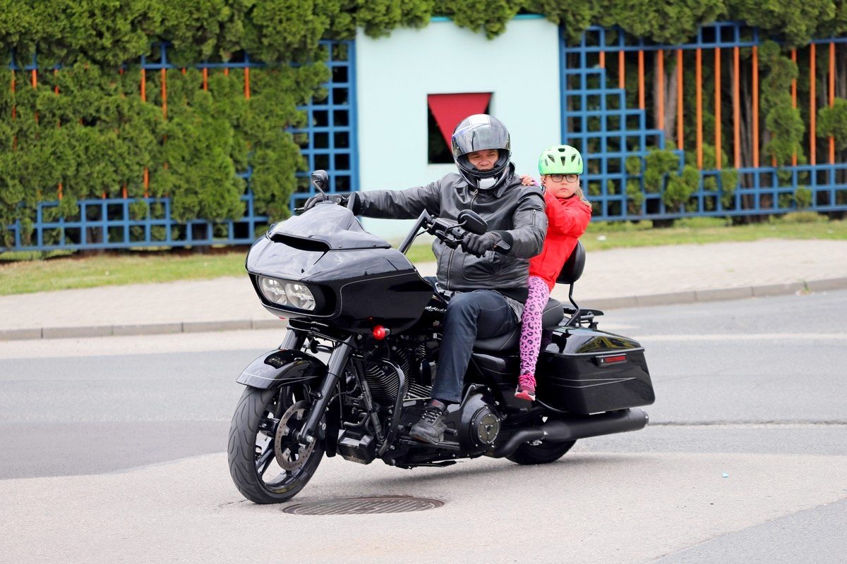 dzien-dziecka-z-motocyklistami-106030