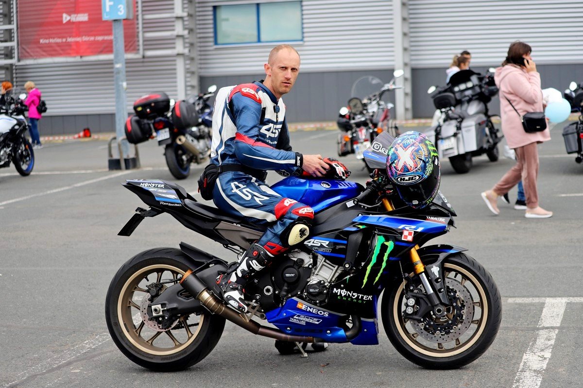 dzien-dziecka-z-motocyklistami-106030