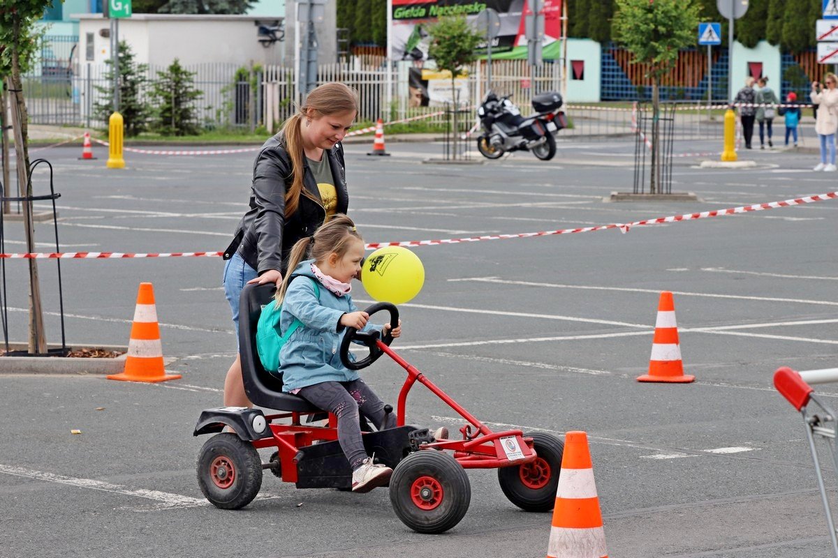 dzien-dziecka-z-motocyklistami-106030