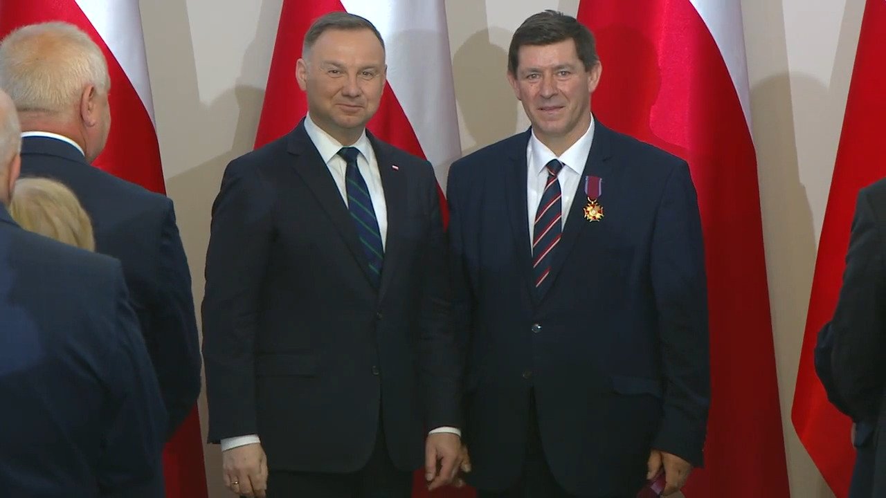 odznaczenie-dla-wojta-jezowa-sudeckiego-106063