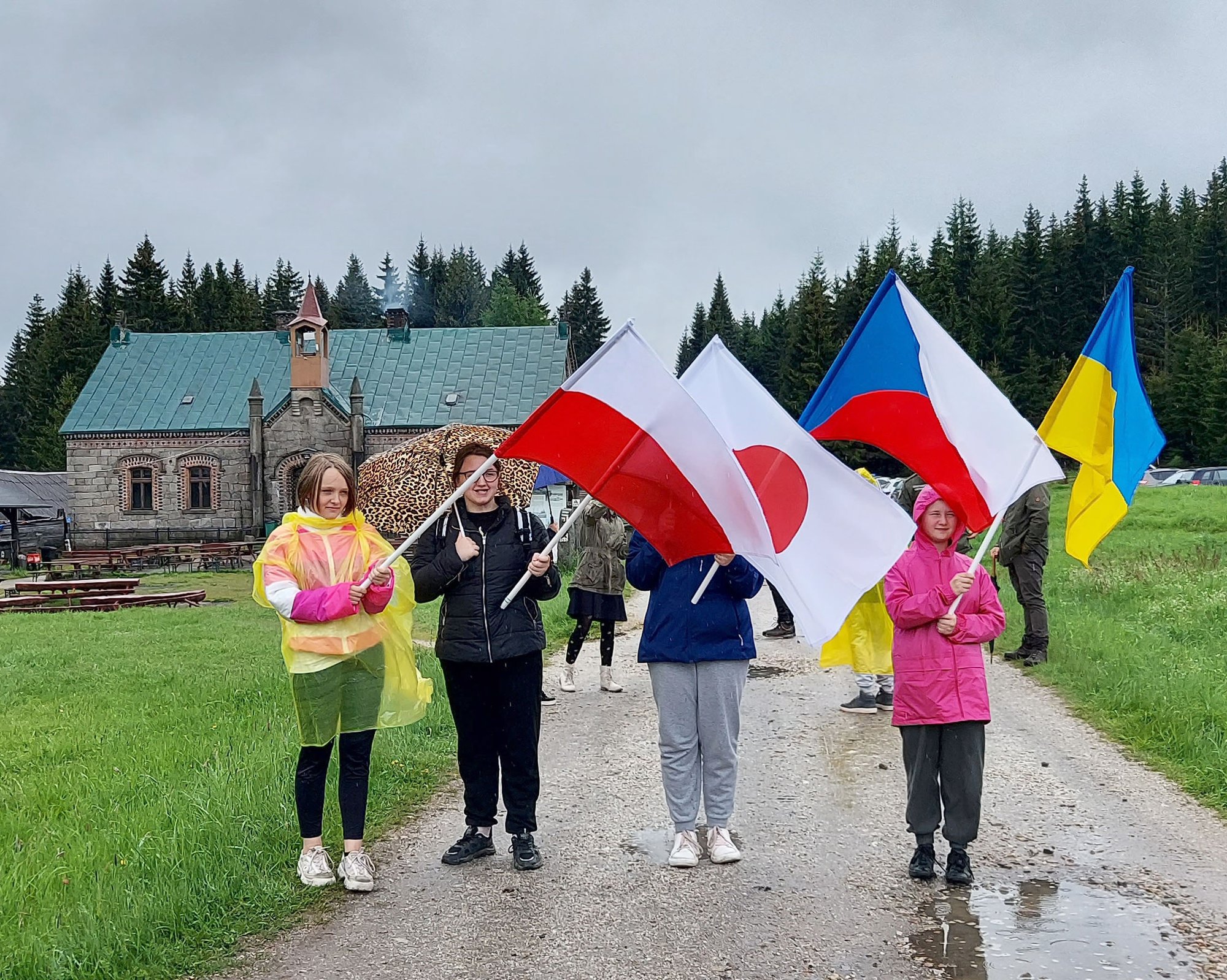 sup-pokoju-stana-przy-moscie-nad-izera-106199
