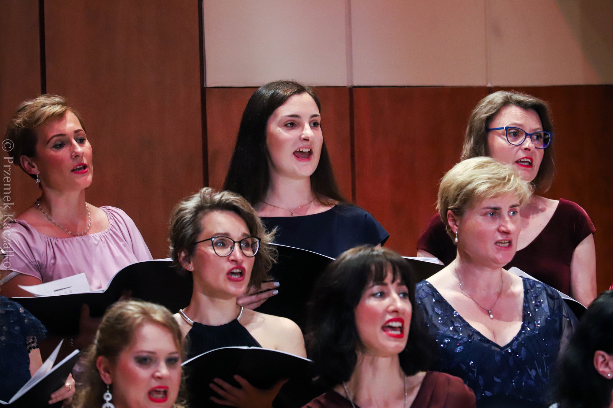 chor-filharmonii-po-debiucie-106209