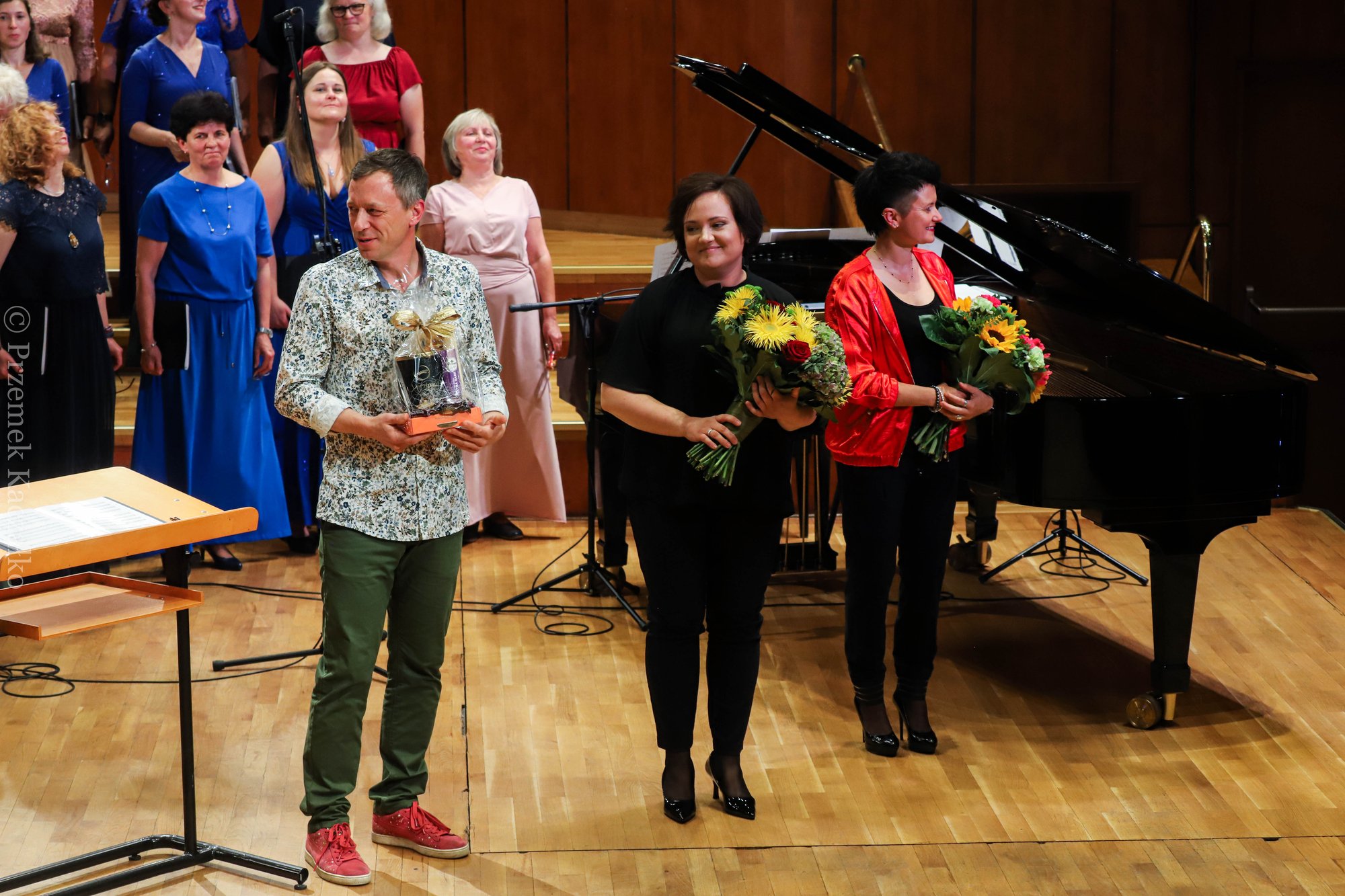 chor-filharmonii-po-debiucie-106209