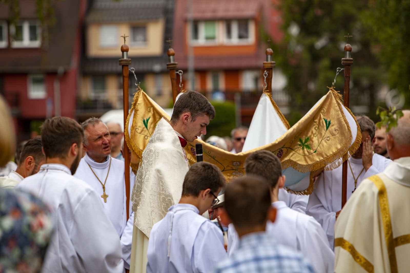 procesja-w-cieplicach-106397