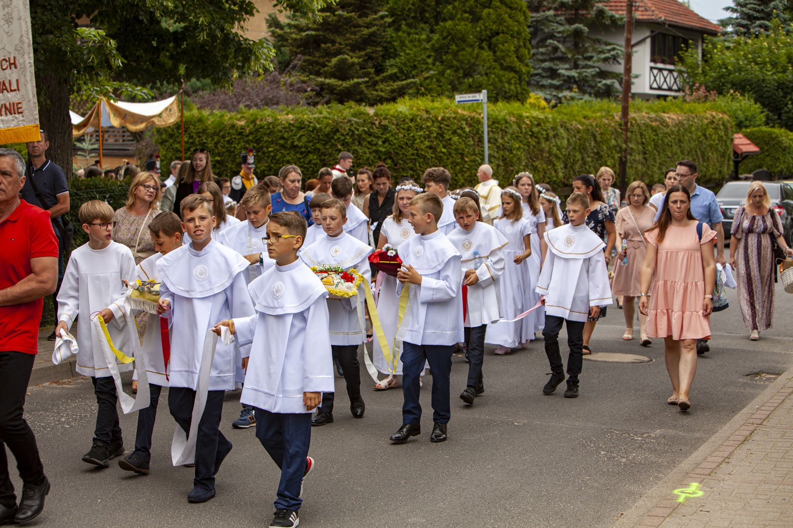 procesja-w-cieplicach-106397