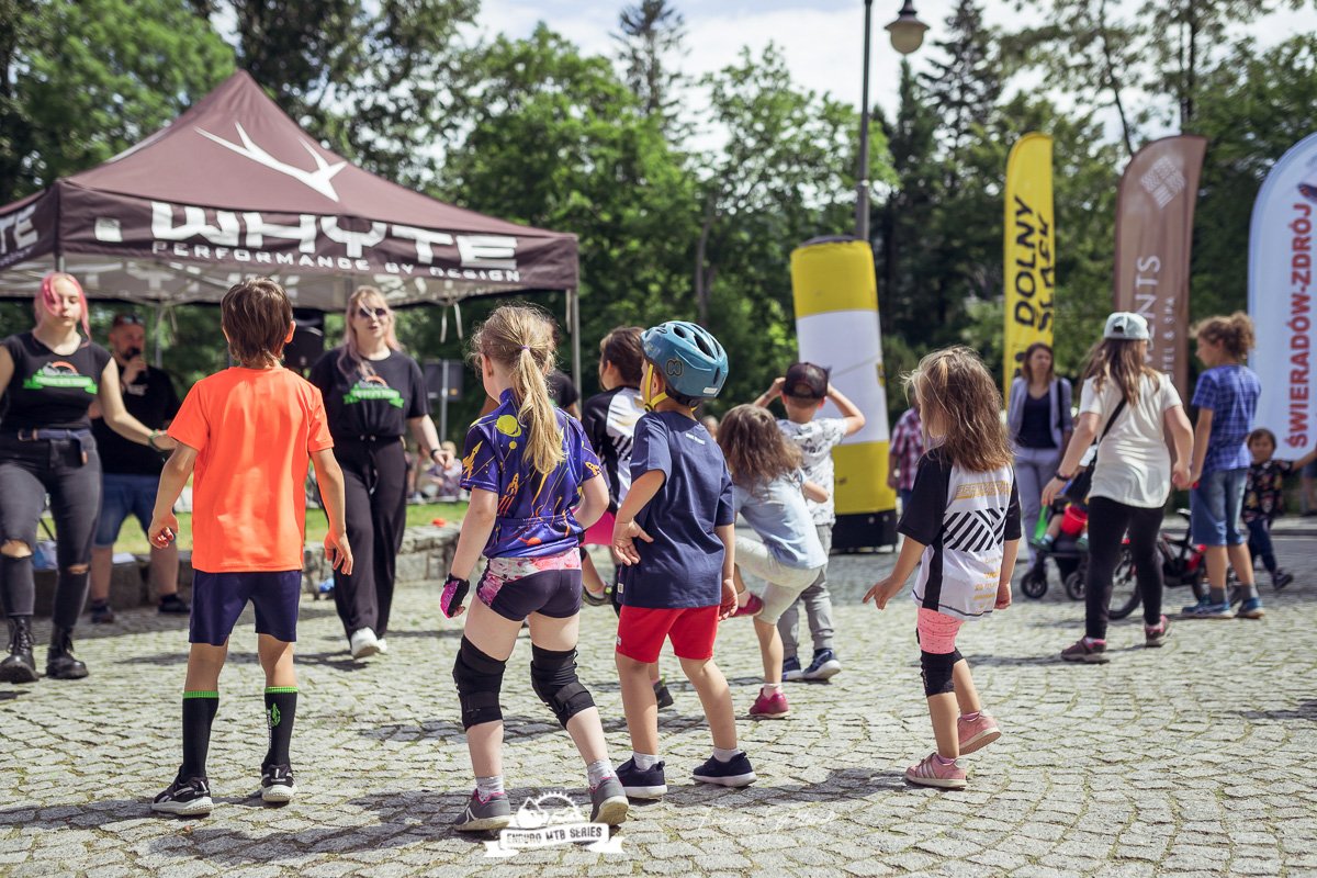 kolarskie-enduro-w-swieradowiezdroju-foto-106399