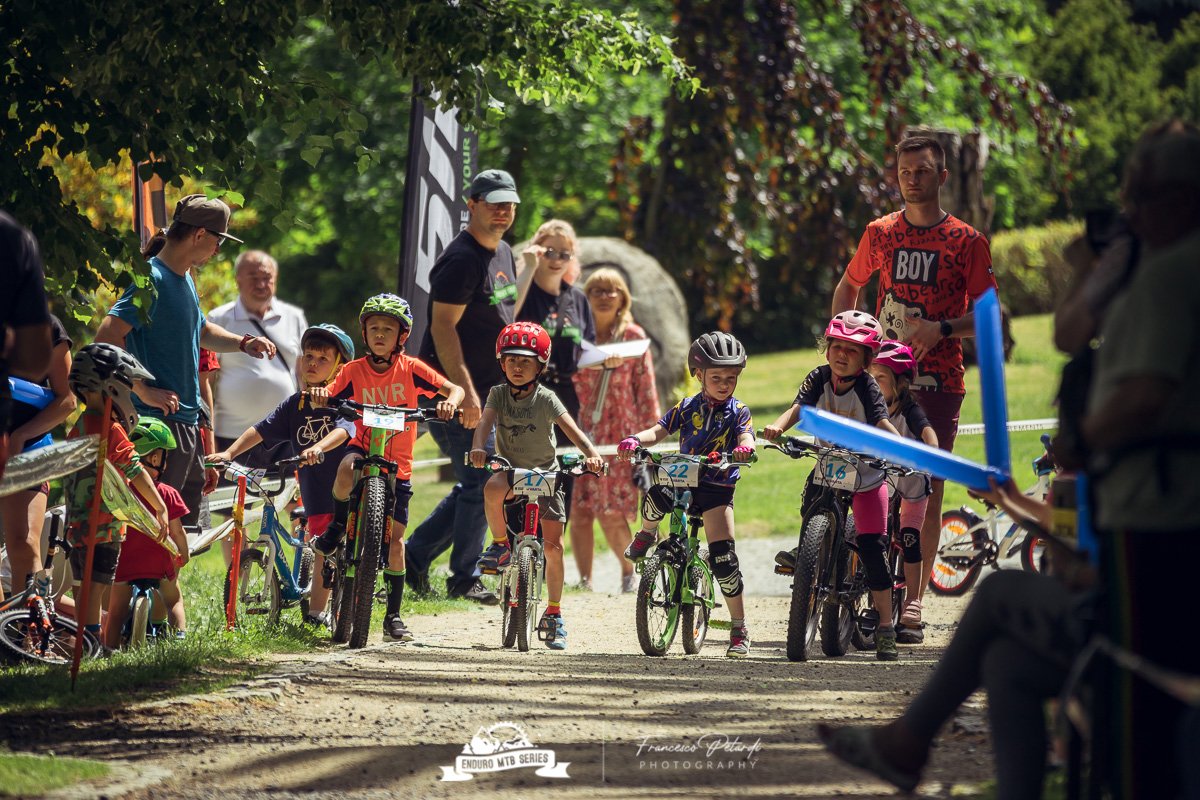 kolarskie-enduro-w-swieradowiezdroju-foto-106399