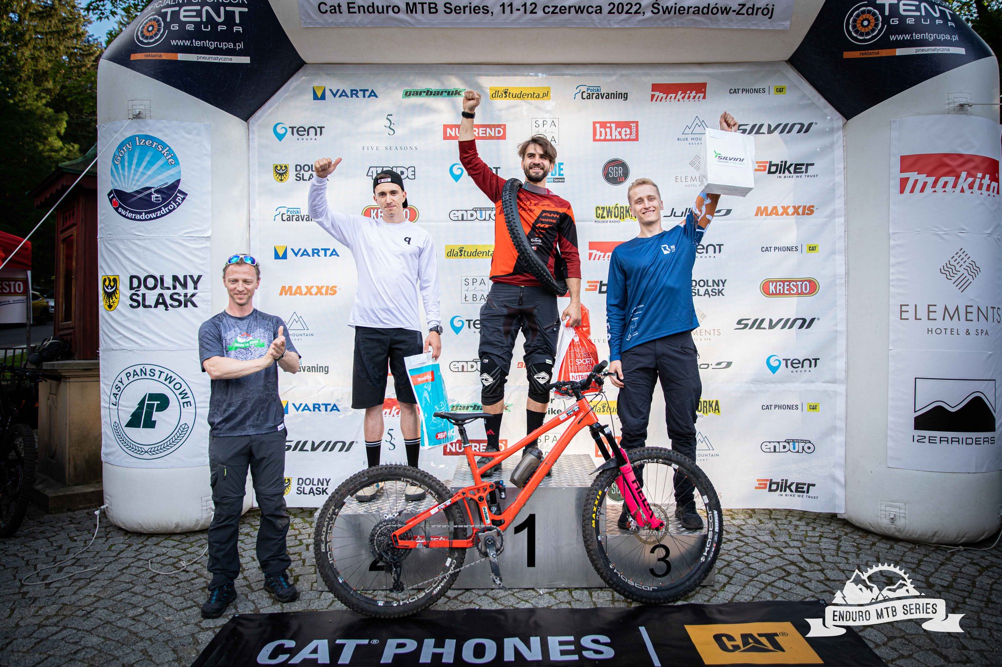 kolarskie-enduro-w-swieradowiezdroju-foto-106399